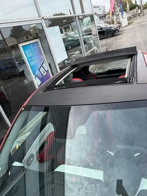 RENAULT TWINGO III – Image 20